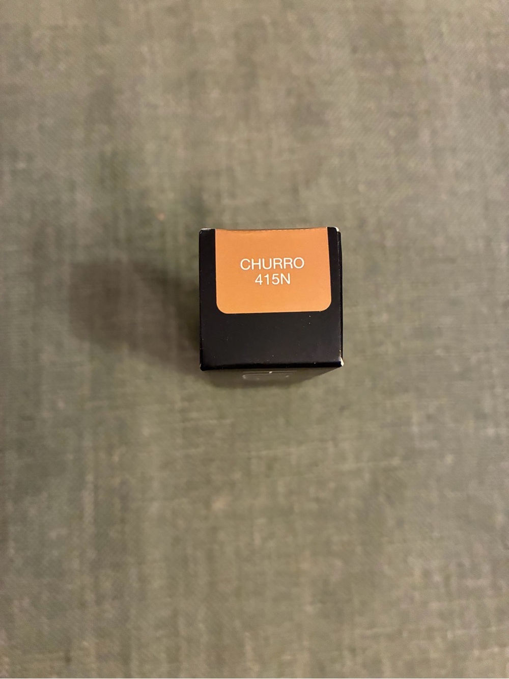 Huda Beauty #FauxFilter Skin Finish Foundation Stick 415N Churro